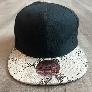 Blank SnapBack Flat Bill Snake Skin Pattern Visor Black Cap Hat